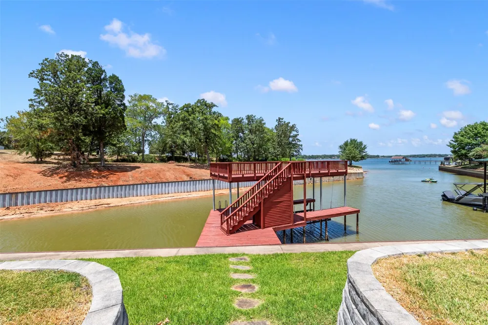 5459 Woodland Shores Drive Log Cabin, TX 75148