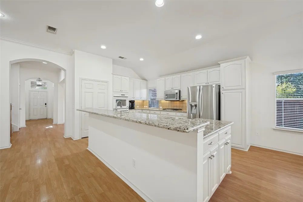 2405 Warwick Circle McKinney, TX 75072