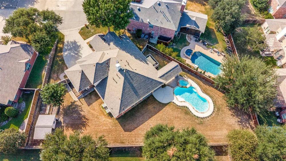 2405 Warwick Circle McKinney, TX 75072