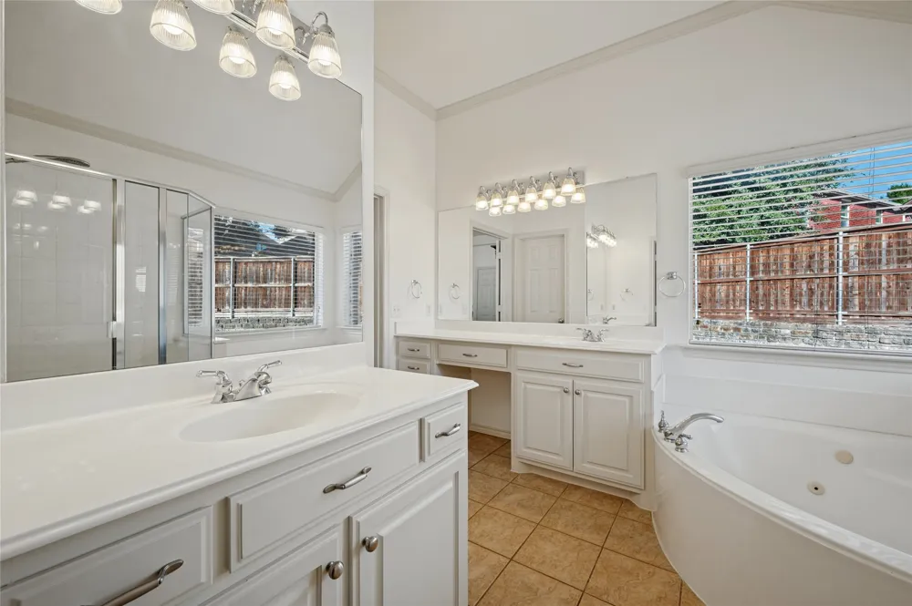 2405 Warwick Circle McKinney, TX 75072