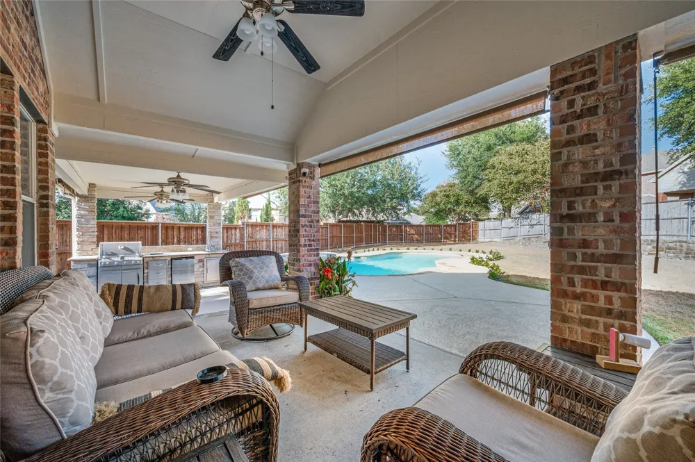 2405 Warwick Circle McKinney, TX 75072