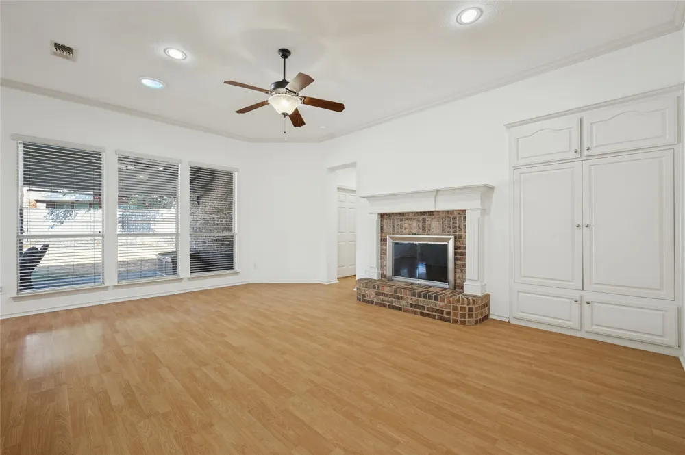 2405 Warwick Circle McKinney, TX 75072