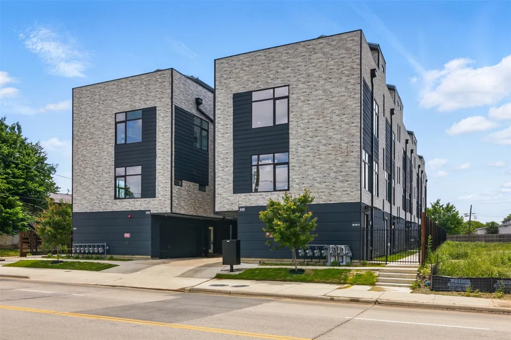 430 E 8th #102 Dallas, TX 75203