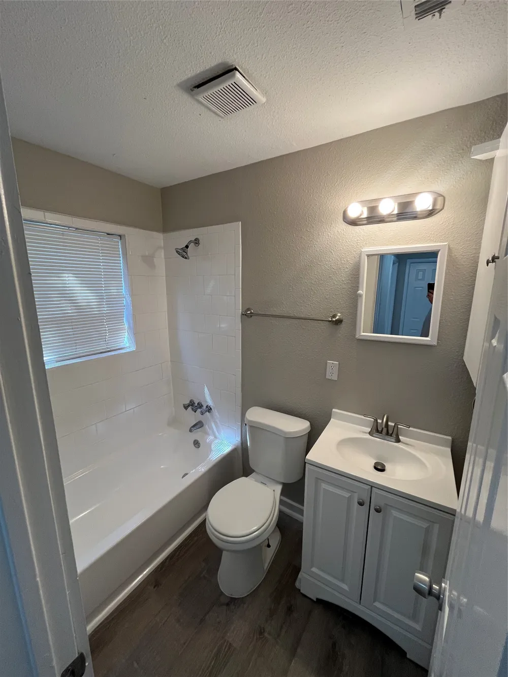 1622 Centerville Road Dallas, TX 75228