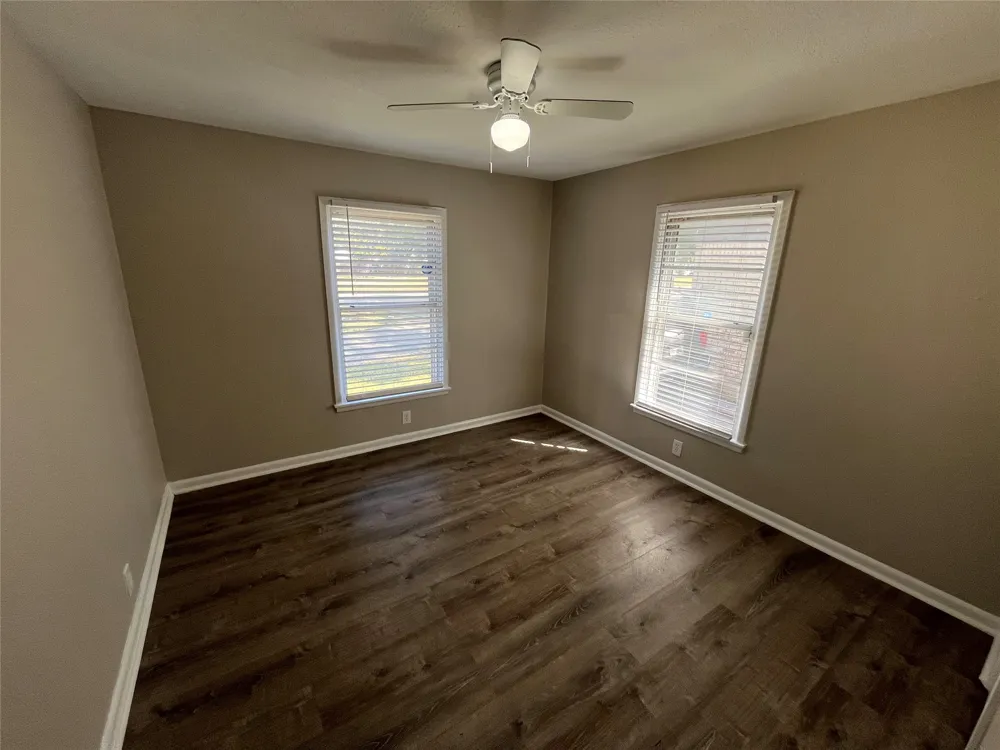 1622 Centerville Road Dallas, TX 75228