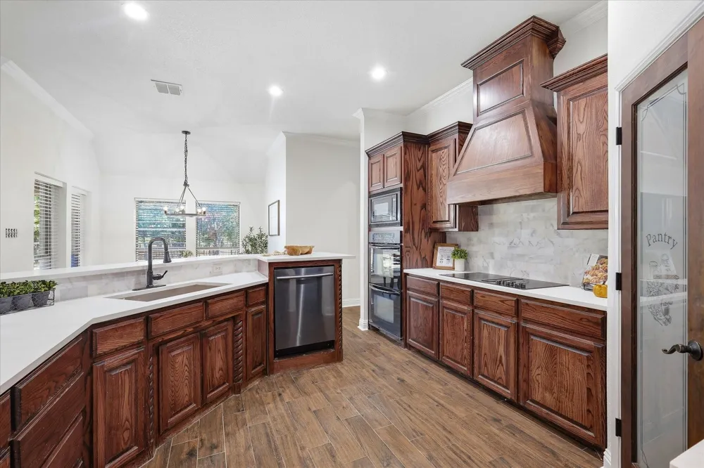 514 Oak Hills Drive Newark, TX 76071