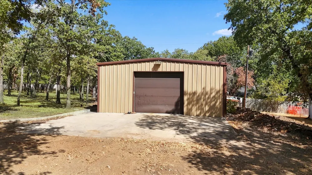 514 Oak Hills Drive Newark, TX 76071