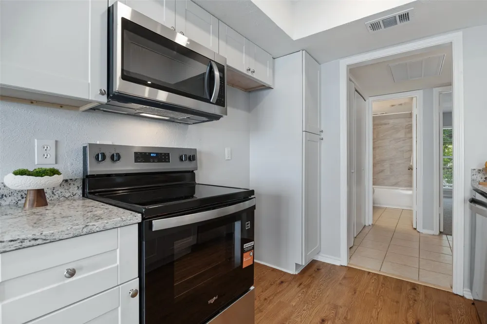 2535 Wedglea Drive #235 Dallas, TX 75211