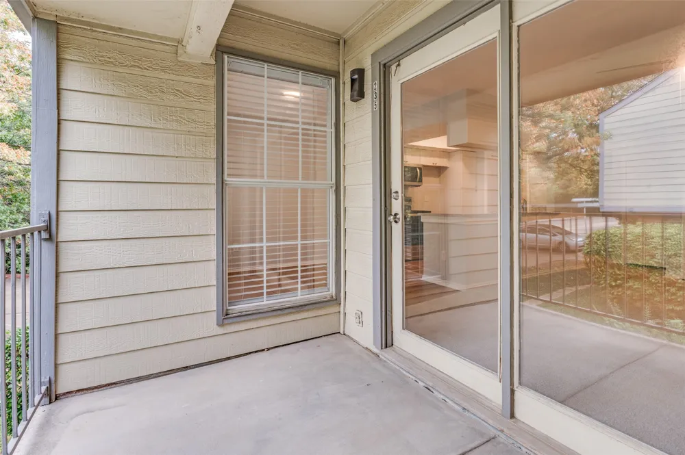 2535 Wedglea Drive #235 Dallas, TX 75211