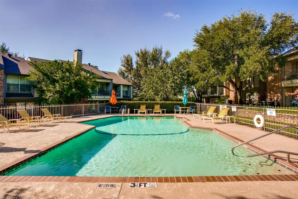2535 Wedglea Drive #235 Dallas, TX 75211