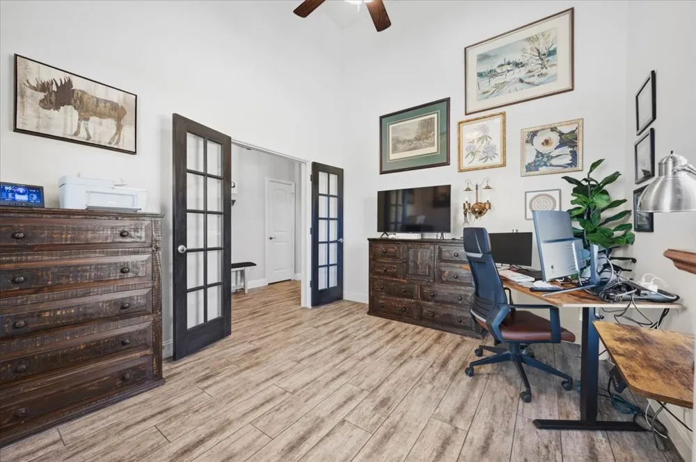 136 Sapphire Lane Waxahachie, TX 75165
