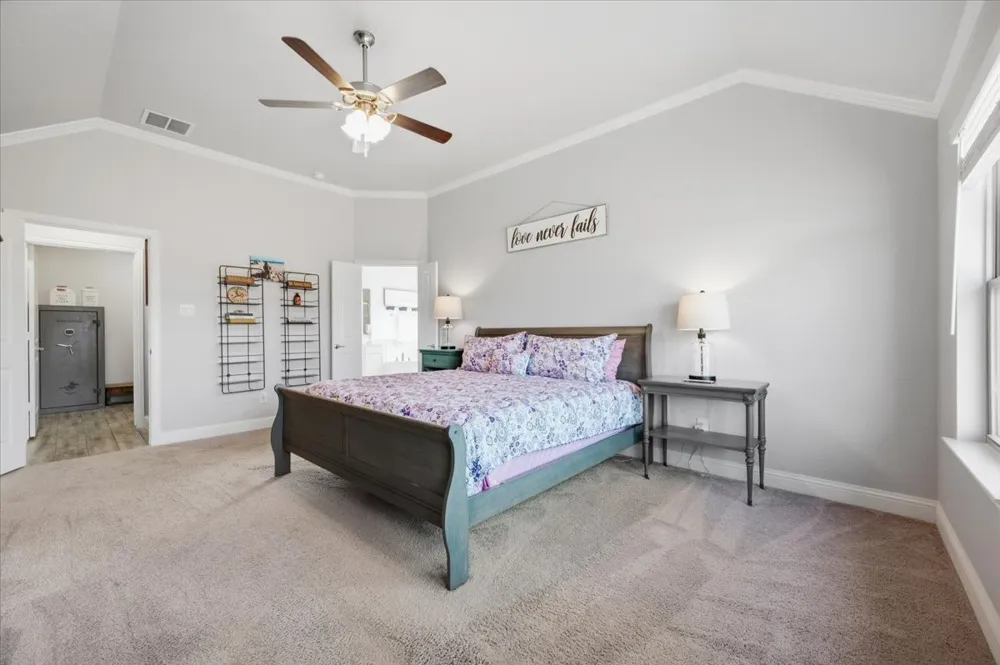 136 Sapphire Lane Waxahachie, TX 75165