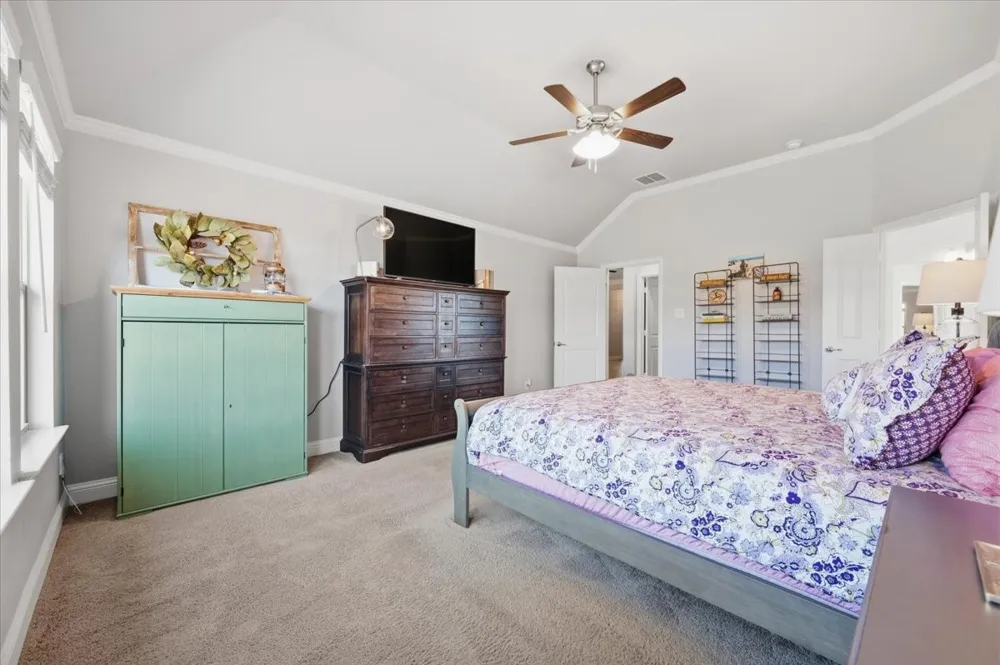 136 Sapphire Lane Waxahachie, TX 75165