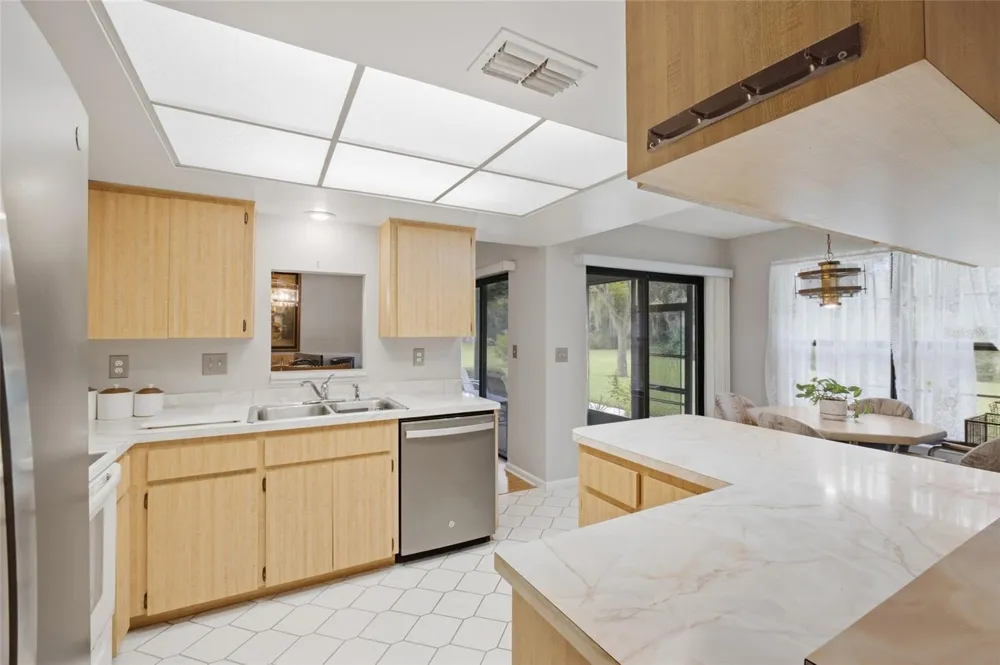 28434 SONNY DRIVE Wesley Chapel, FL 33544