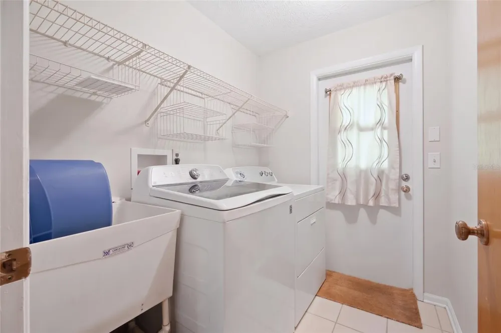 28434 SONNY DRIVE Wesley Chapel, FL 33544