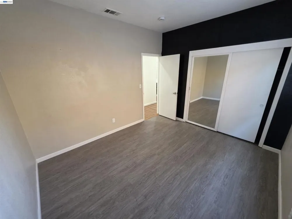 152 Chardonnay Street Los Banos, CA 93635