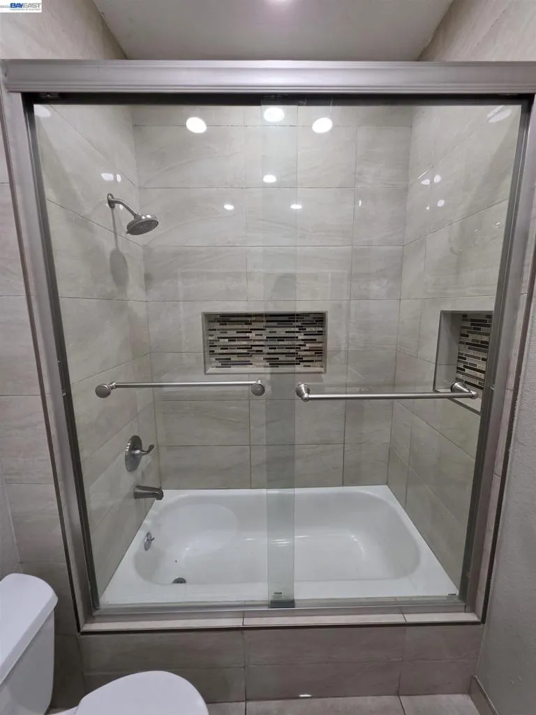 152 Chardonnay Street Los Banos, CA 93635