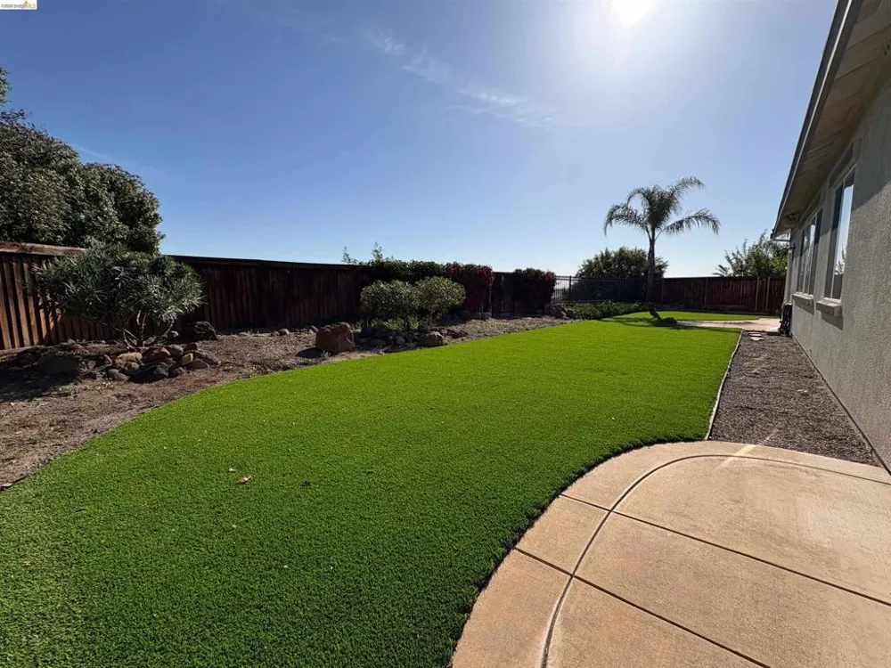 2497 Winged Foot Road Brentwood, CA 94513