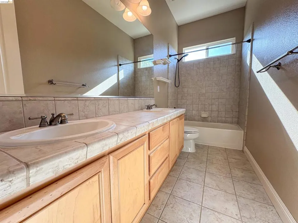 2497 Winged Foot Road Brentwood, CA 94513