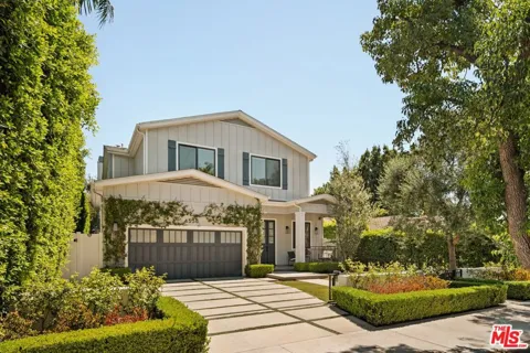 4538 Camellia Avenue