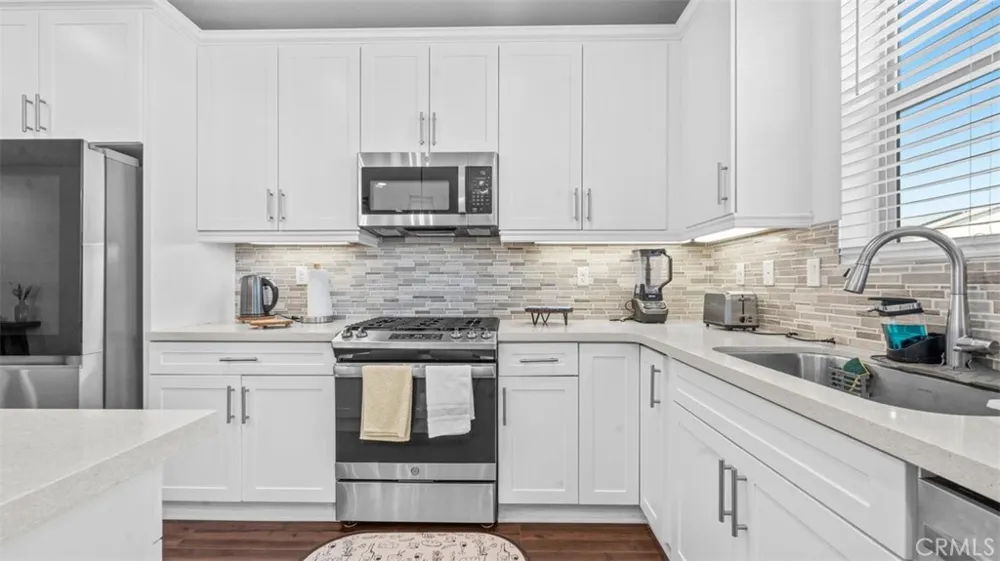 15137 Corlita Victorville, CA 92394
