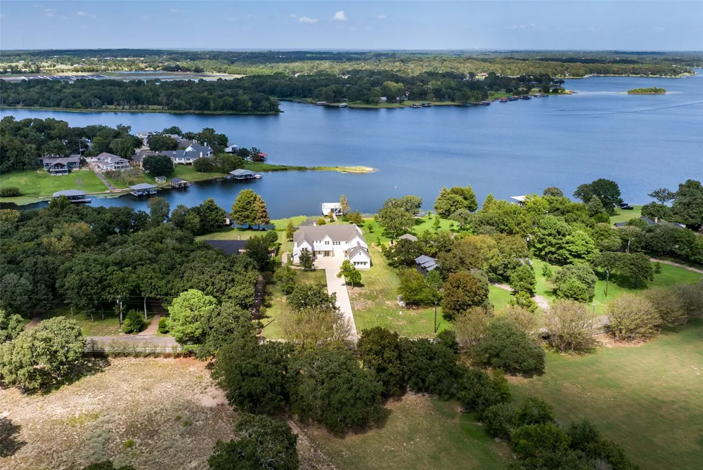 5701 Impala South Road Athens, TX 75752