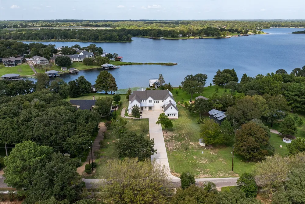 5701 Impala South Road Athens, TX 75752