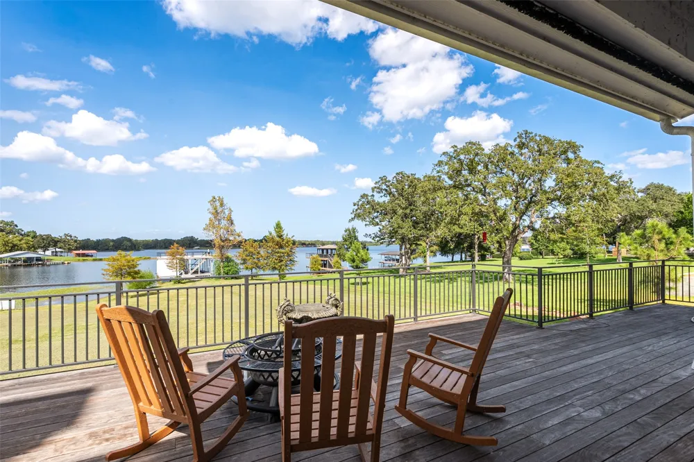 5701 Impala South Road Athens, TX 75752