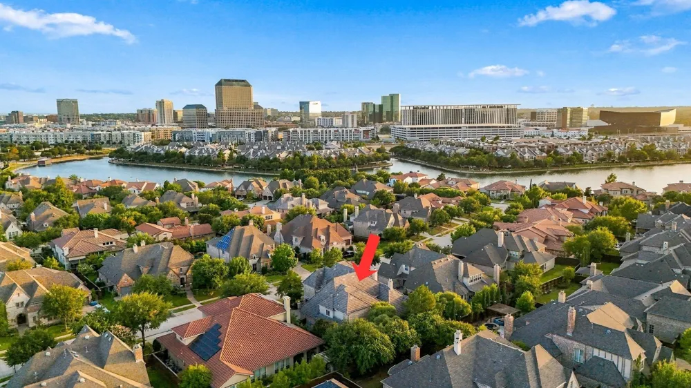 627 Lake Point Drive Irving, TX 75039
