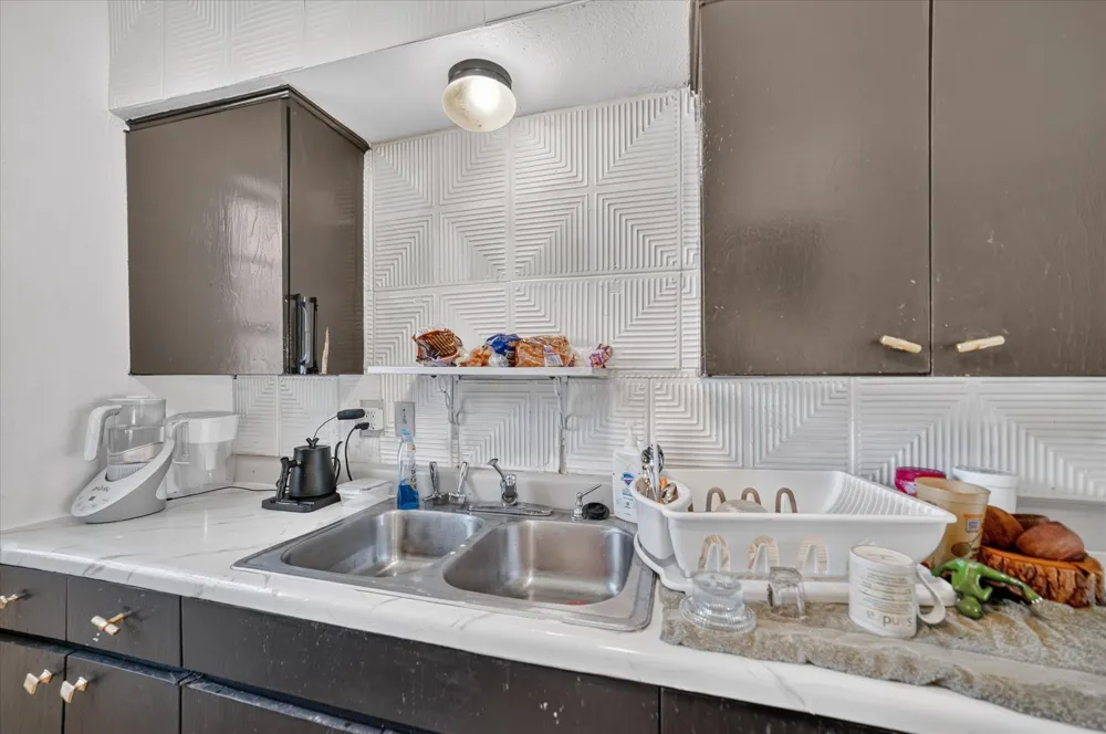 1262 Hidden Valley Drive Dallas, TX 75241
