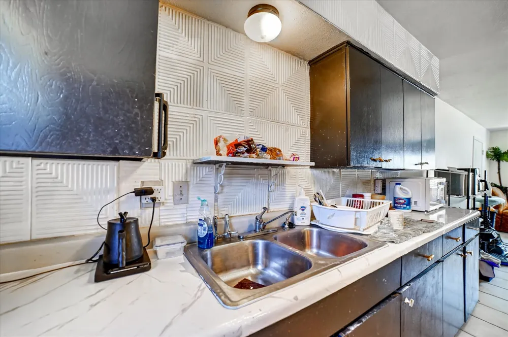 1262 Hidden Valley Drive Dallas, TX 75241