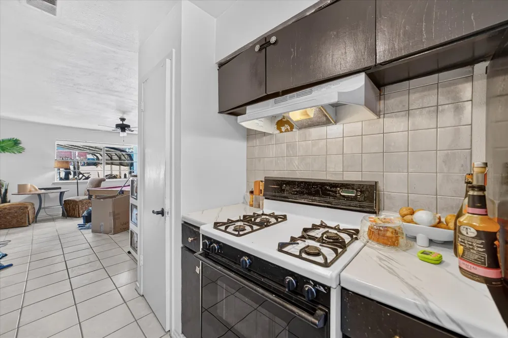 1262 Hidden Valley Drive Dallas, TX 75241