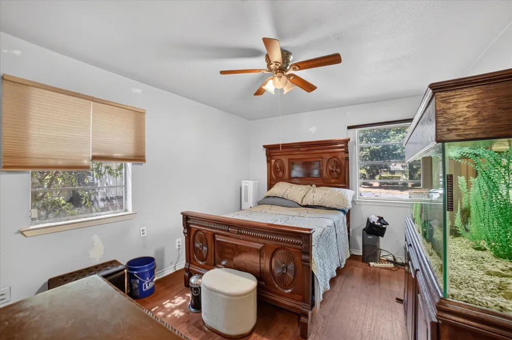 1262 Hidden Valley Drive Dallas, TX 75241
