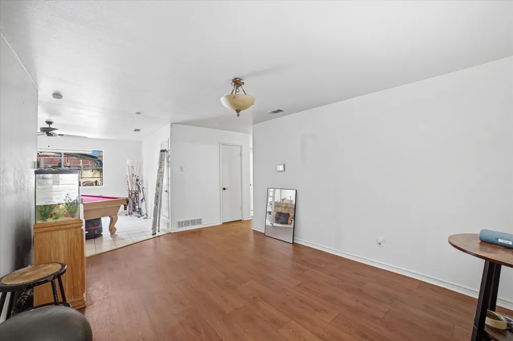 1262 Hidden Valley Drive Dallas, TX 75241