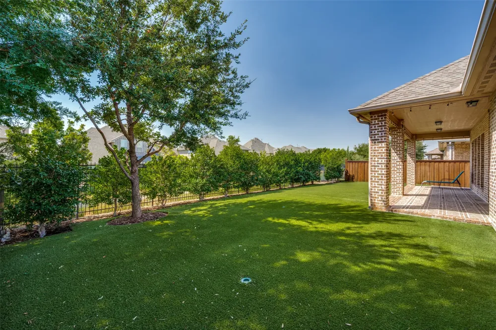 1647 Cedar Ranch Road Frisco, TX 75036