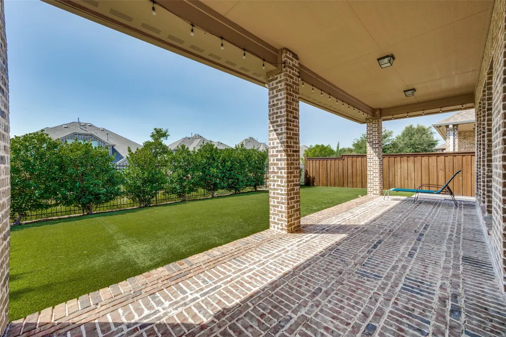 1647 Cedar Ranch Road Frisco, TX 75036