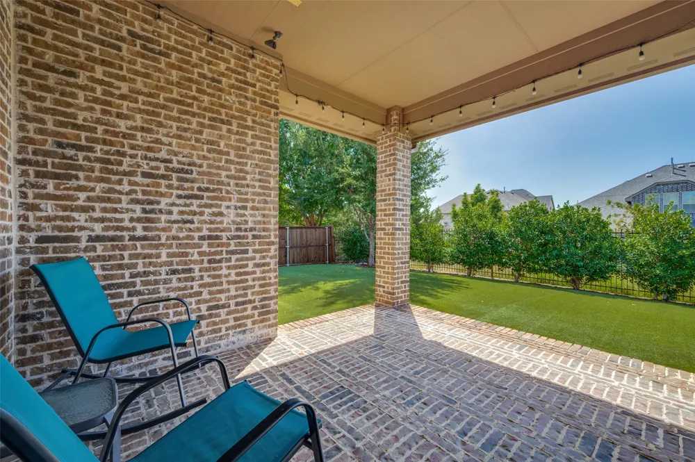 1647 Cedar Ranch Road Frisco, TX 75036