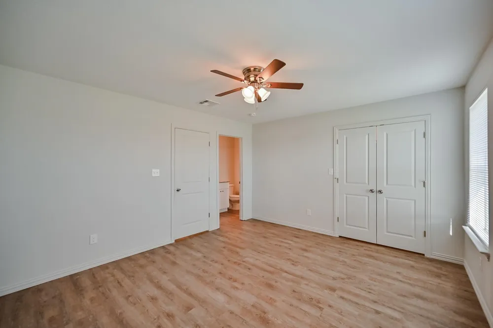4504 Alamosa Street Fort Worth, TX 76119