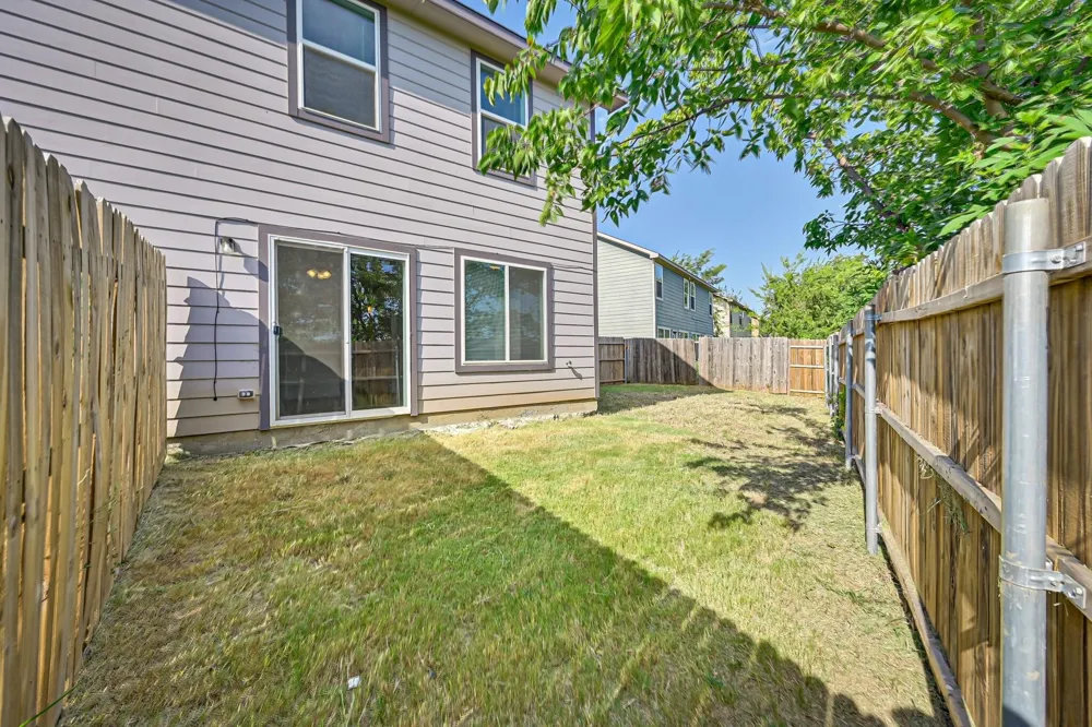 4504 Alamosa Street Fort Worth, TX 76119