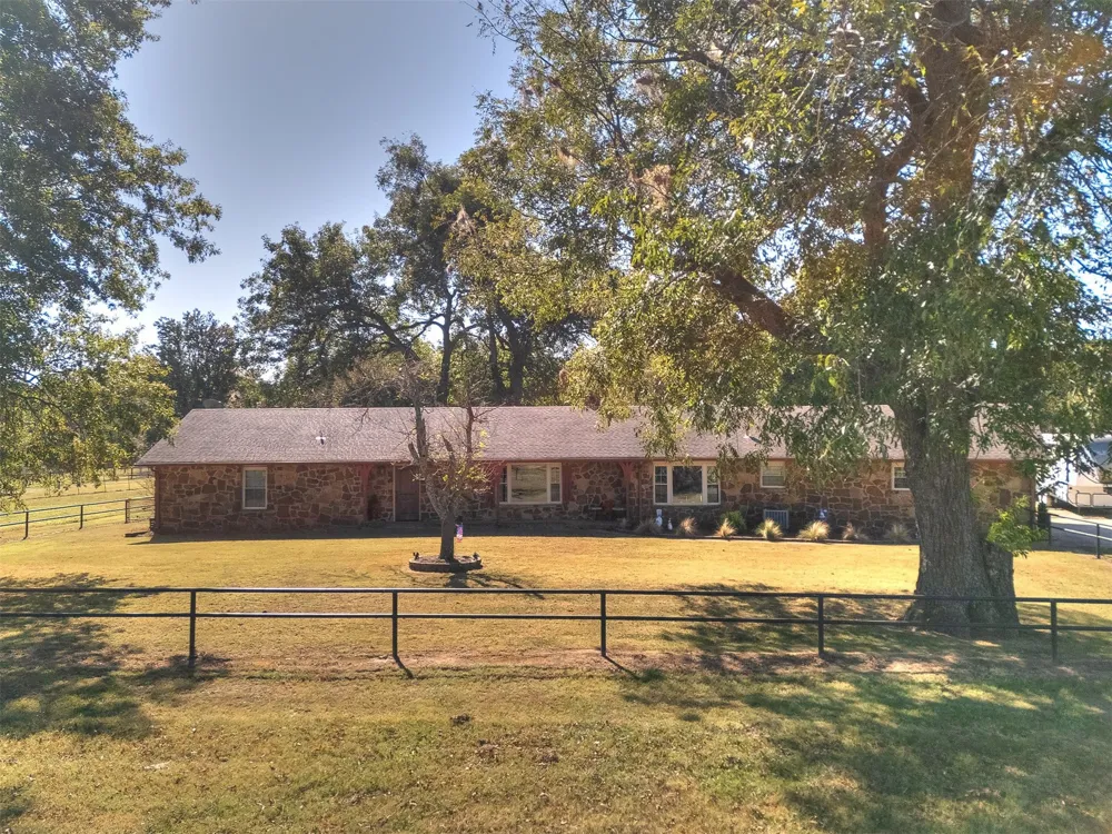 27726 E 161st Street S Coweta, OK 74429