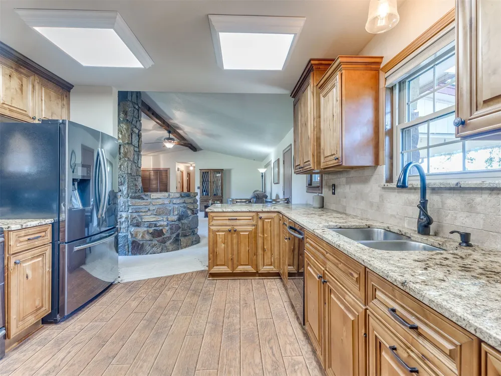 27726 E 161st Street S Coweta, OK 74429