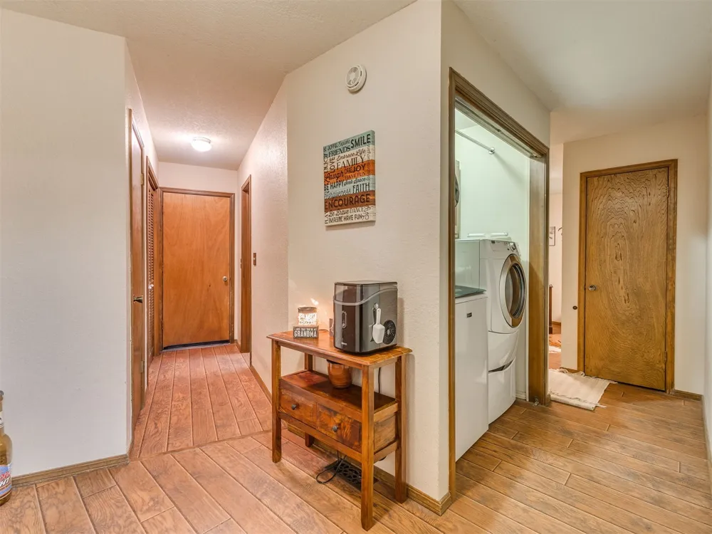 27726 E 161st Street S Coweta, OK 74429