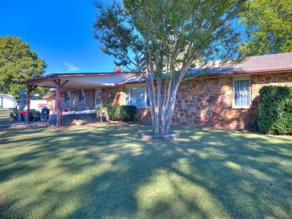 27726 E 161st Street S Coweta, OK 74429