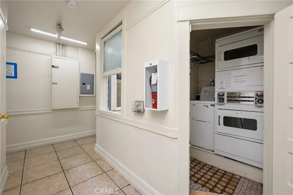 709 S Centre San Pedro, CA 90731