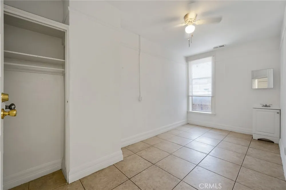709 S Centre San Pedro, CA 90731