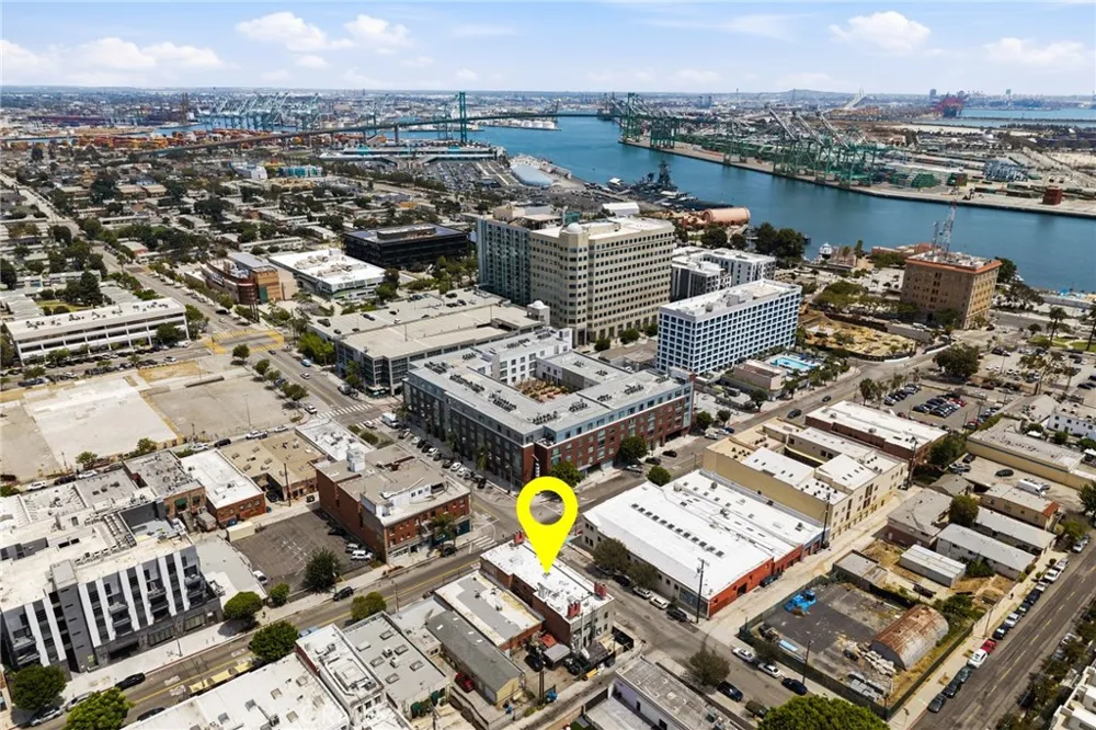 709 S Centre San Pedro, CA 90731