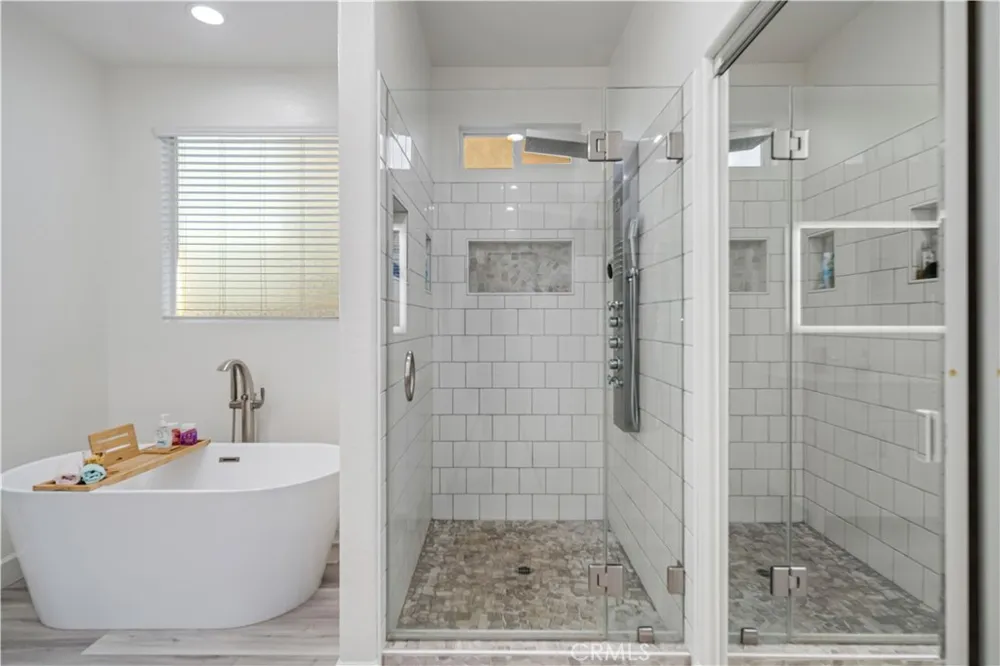 43766 Sondi Lancaster, CA 93536