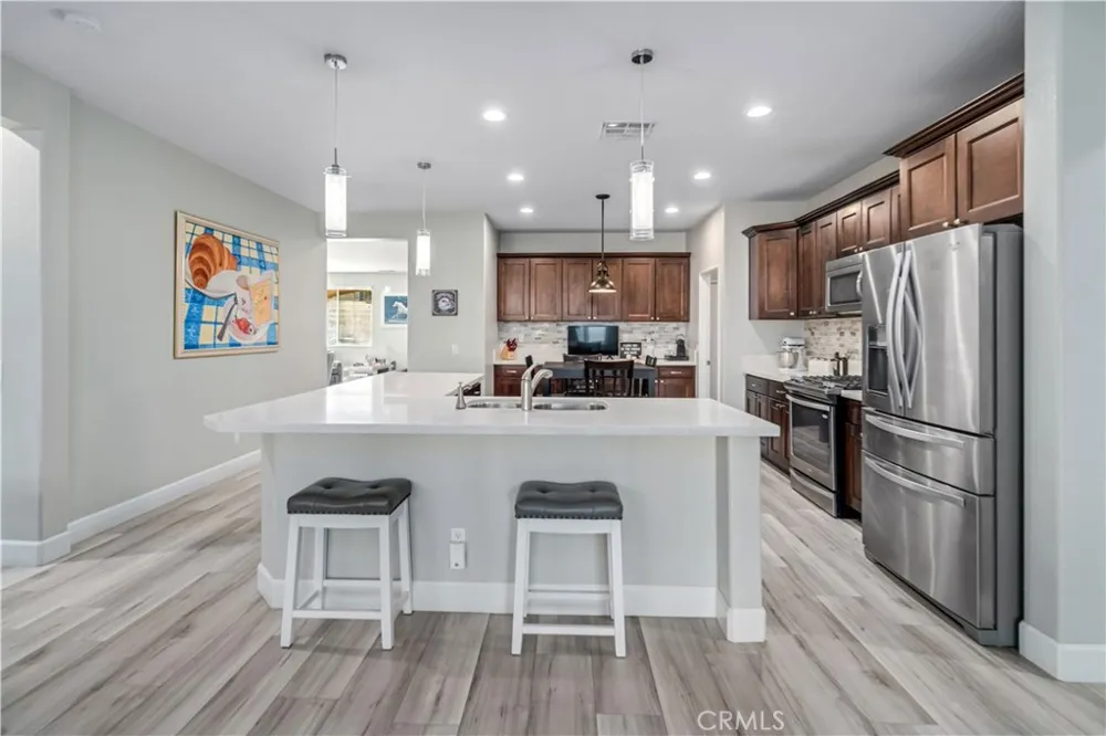 43766 Sondi Lancaster, CA 93536