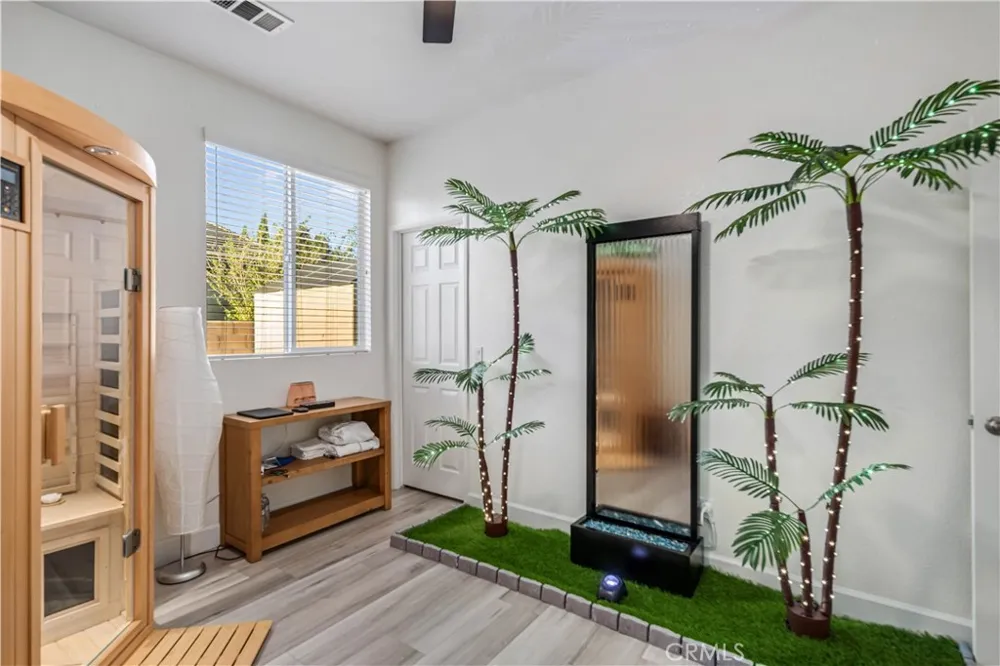 43766 Sondi Lancaster, CA 93536
