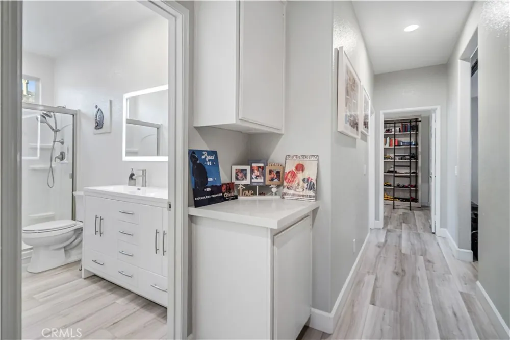 43766 Sondi Lancaster, CA 93536